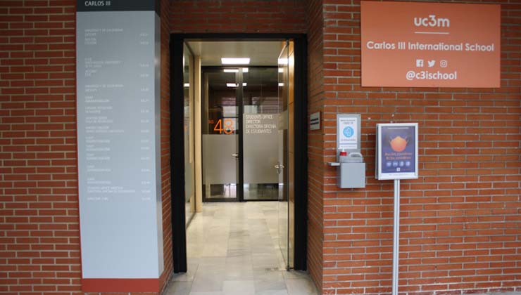 Entryway to an office at the University Carlos III of Madrid