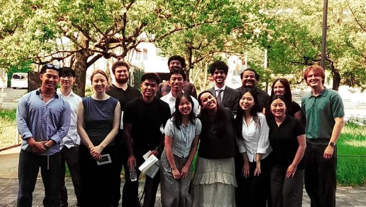 Victor De Oliveira with peers