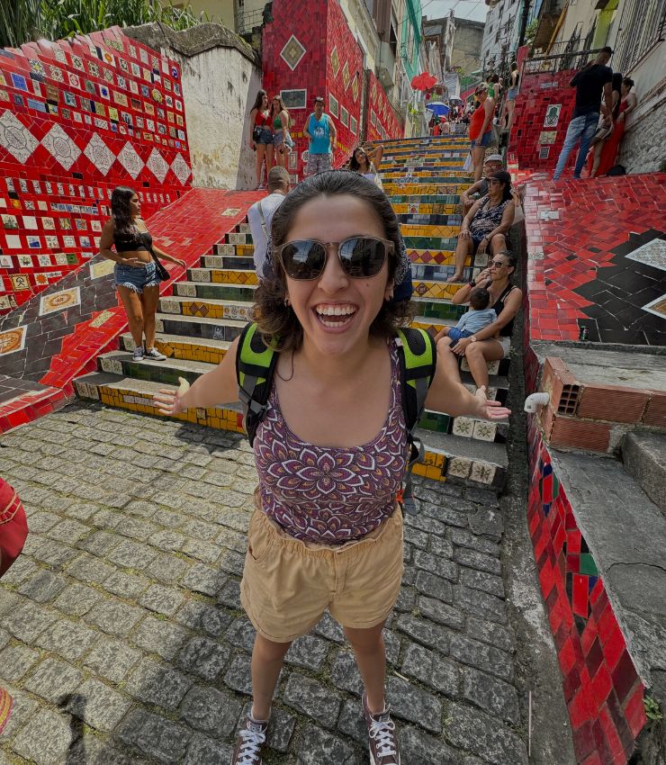 Living in Multiple Time Zones: A Guide to Staying Connected While on Study Abroad