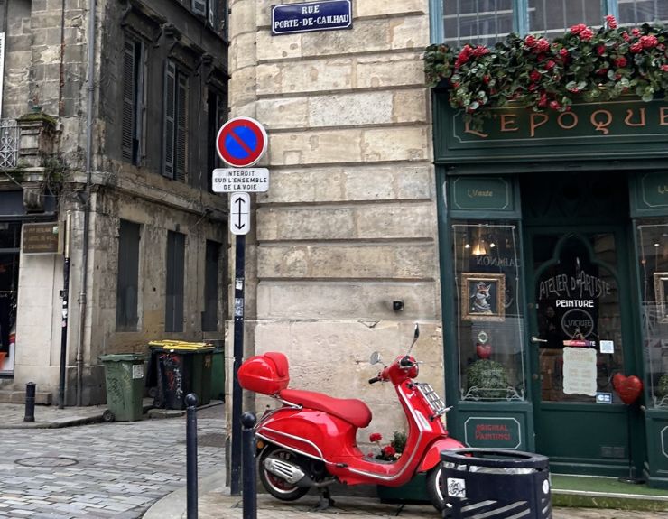 The American Student Who Wasn’t: Creating the French Version of Me