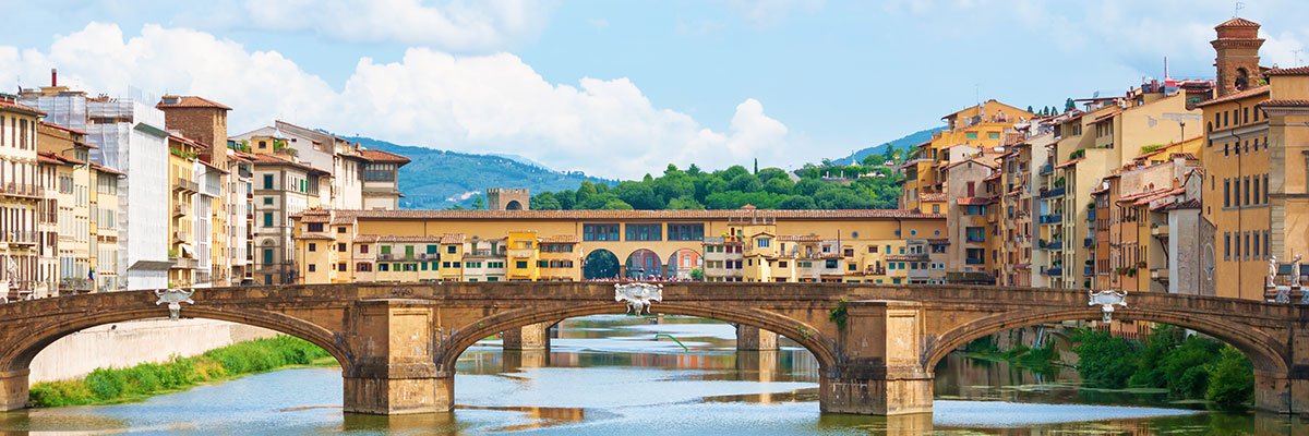 River Arno and Ponte Vecchio in Florence, Italy.