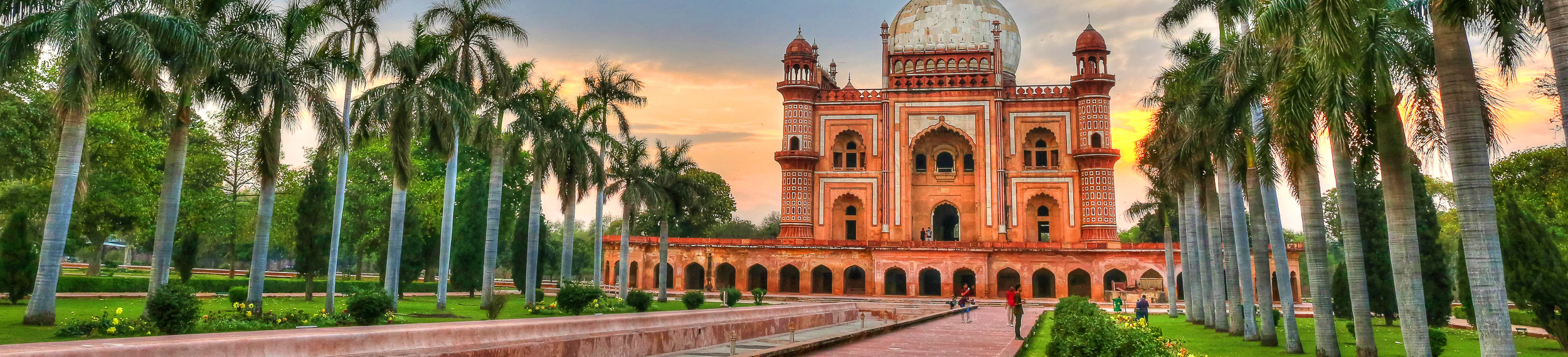 Sunset at Safdarjung Tomb in New Delhi, India