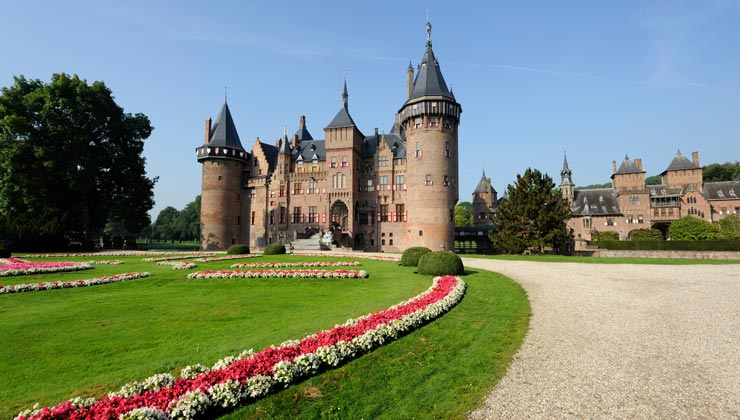 Castle de Haar and garden in Utrecht, Netherlands.