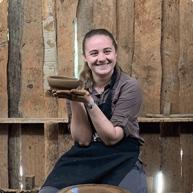 Alina Zarate profile