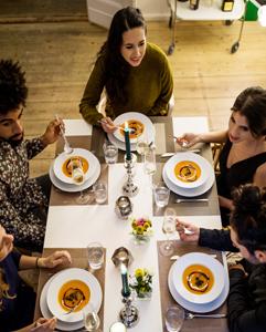 <p>Get to know a local family in the Meet Czech Families Program</p>
