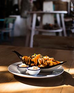 <p>Take a tapas cooking class with a local chef</p>