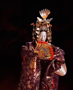 <p>Japanese Noh theater performance</p>