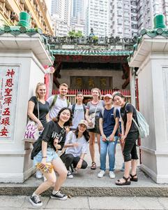 <p>Visit the ornate Man Mo Temple</p>