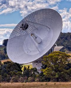 <p>Delve into the universe at NASA's deep space facility in Canberra</p>
