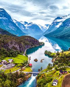 <p>Optional trips to Iceland and the Norwegian fjords</p>
