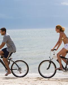 <p>Bike ride at Copacabana Beach</p>
