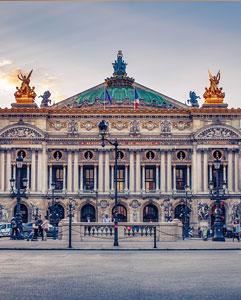<p>A night at the opera</p>