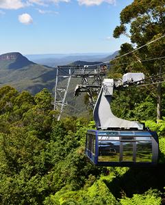 <p>Explore the Blue Mountains National Park by cable car</p>
