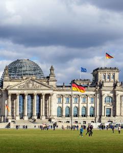 <p>Visit the iconic Reichstag building</p>