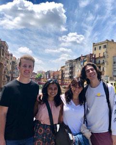 <p>Day trip to medieval Girona</p>
