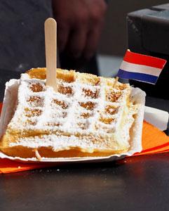 <p>Walking city tour with traditional Dutch food sampling</p>
